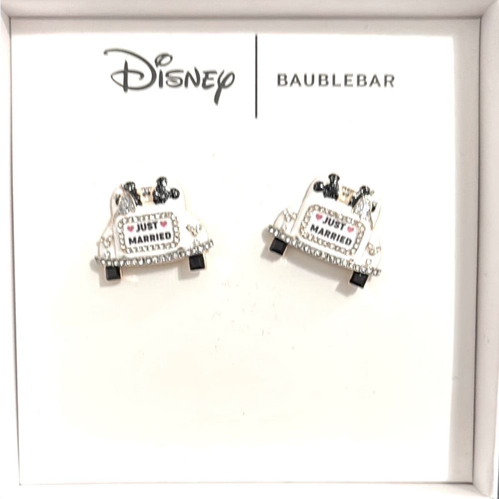 NWT ⚜️🤍⚜️ Disney BaubleBar Just Married Mickey & Minnie Earrings - Picture 2 of 6
